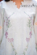 Pastel Bloom – 3 Piece Embroidered Lawn Suit