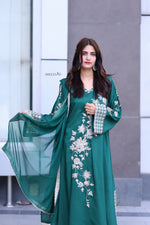 Emerald Bloom – Green Embroidered Viscose 3 Piece Suit