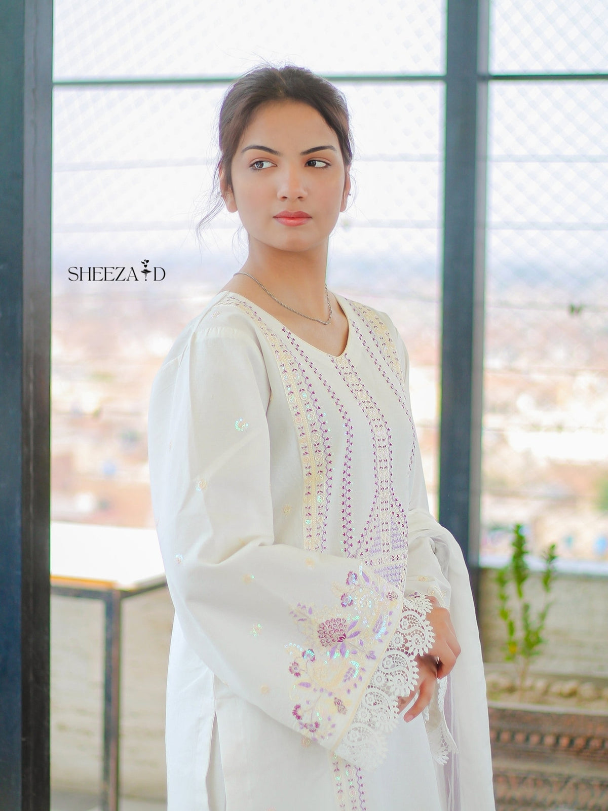 White Embroidered Lawn 3-Piece | SD-SL-26-01