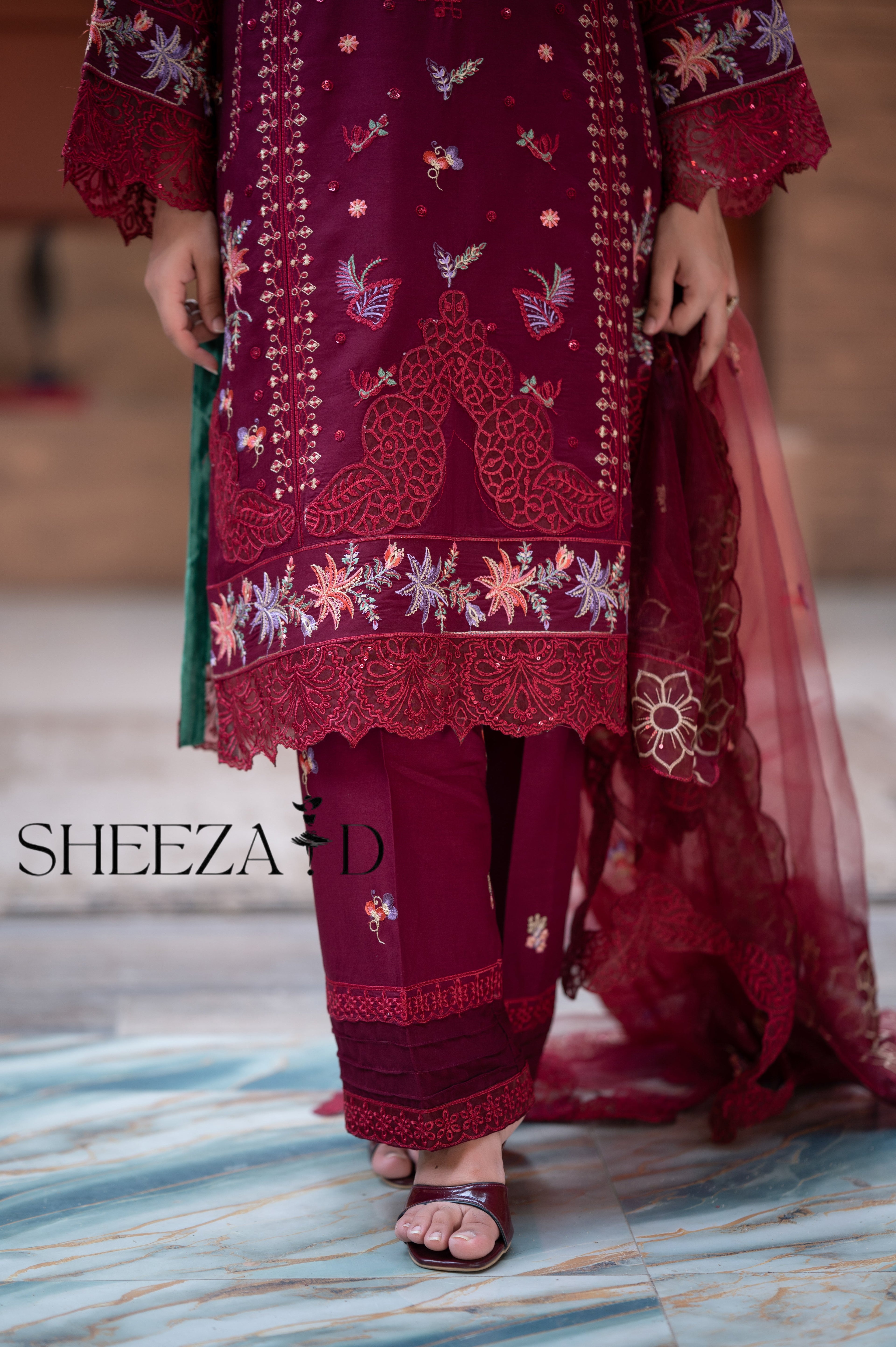 Mahroon Luxury Embroidered 3 Piece Lawn Suit