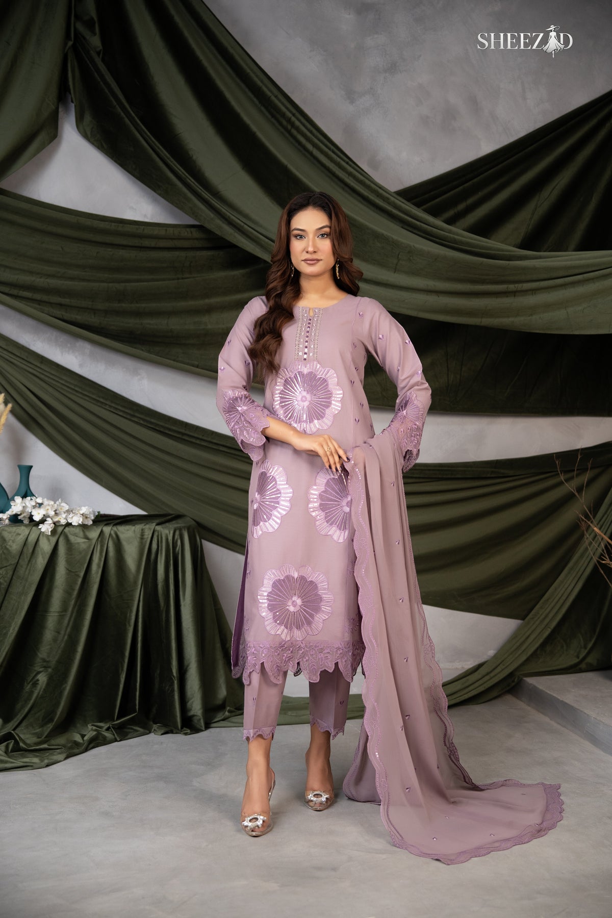 Lilac Embroidered Lawn Suit With Chiffon Dupatta