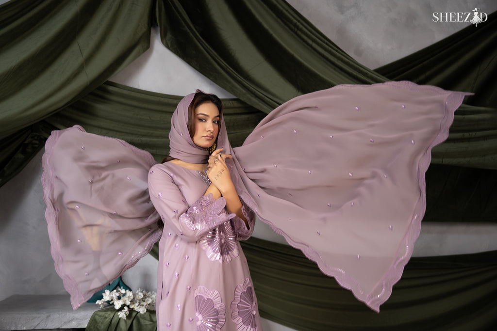 Lilac Embroidered Lawn Suit With Chiffon Dupatta
