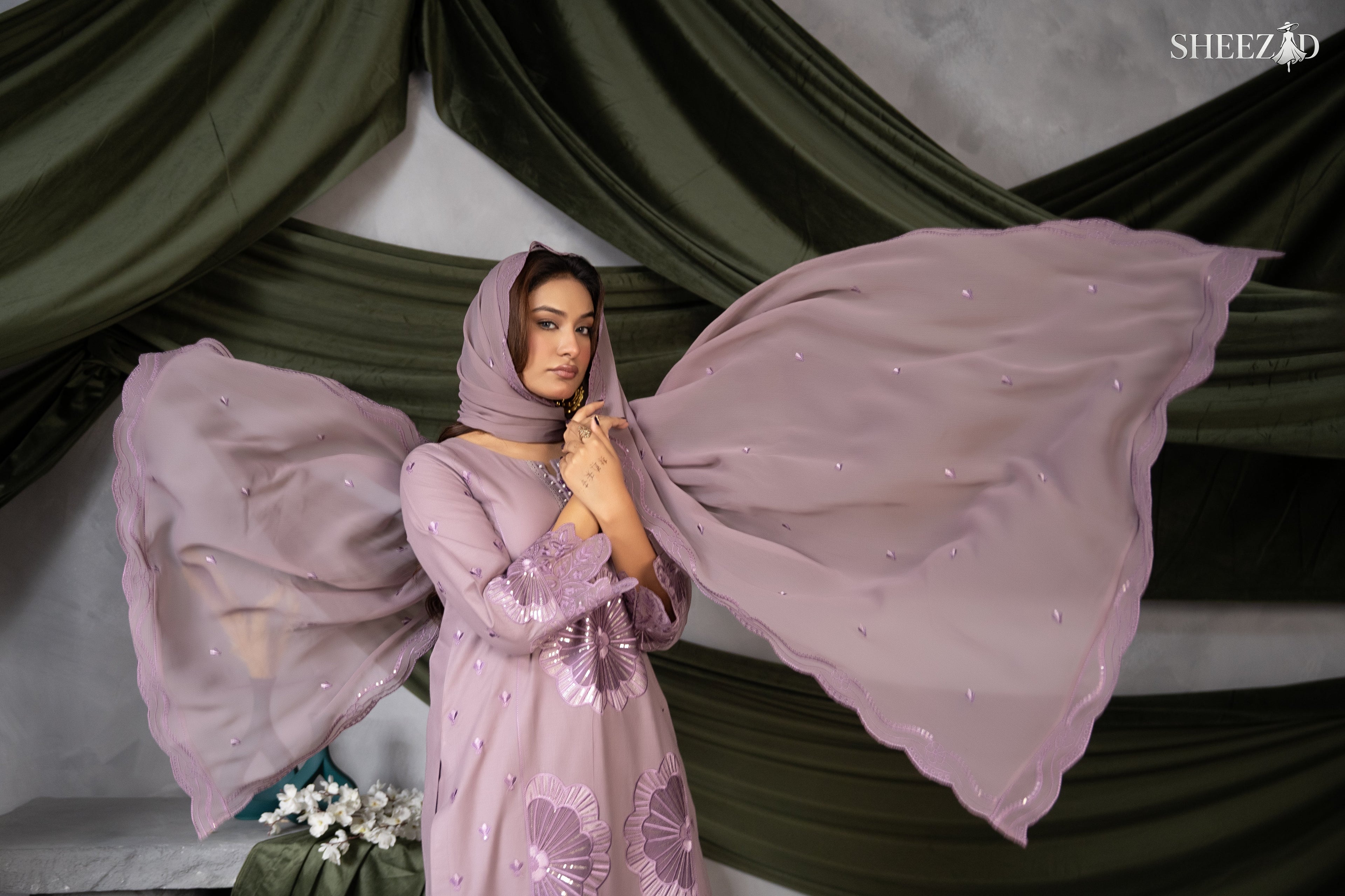 Lilac Embroidered Lawn Suit With Chiffon Dupatta