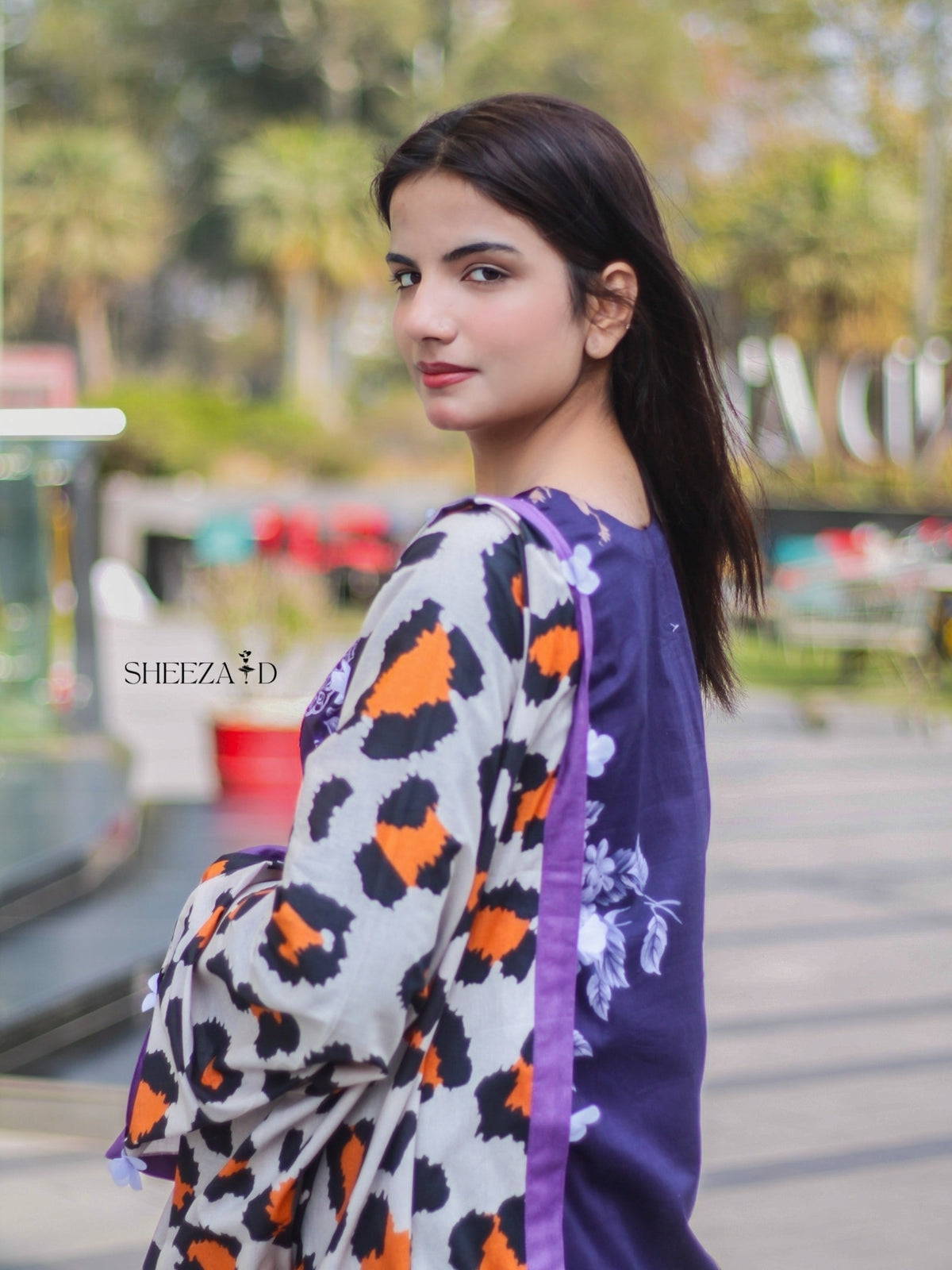 Amara 3-Piece Suit | Luxury Printed Lawn SD-PA3-0007