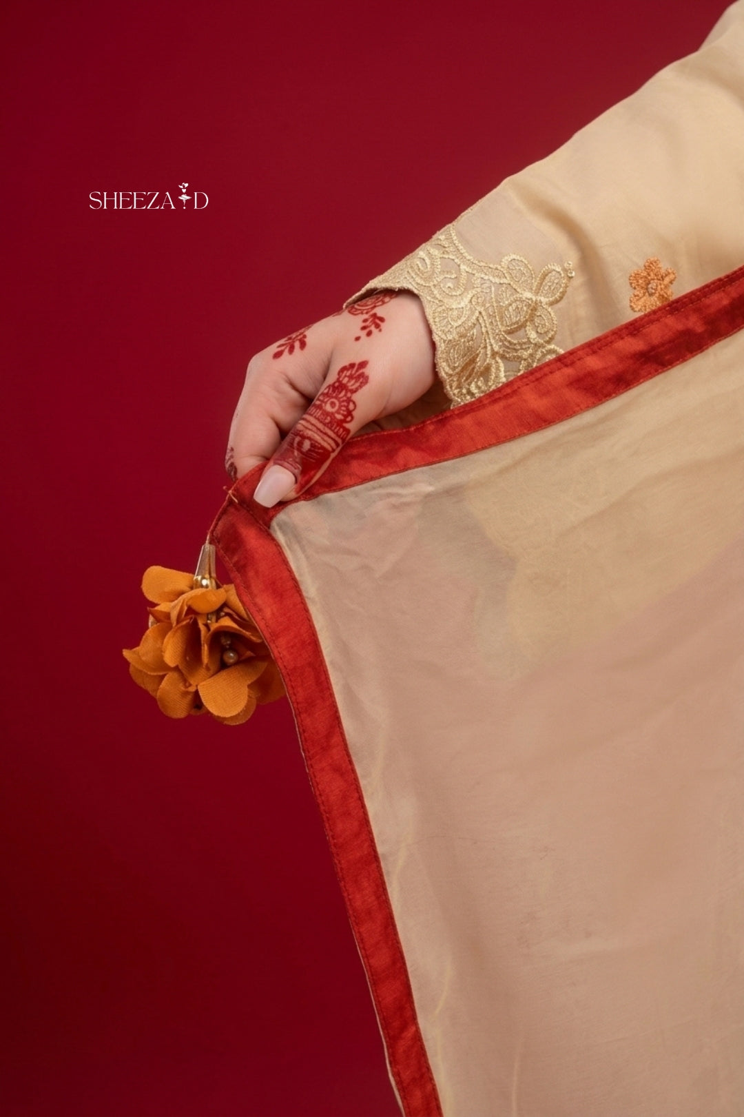 Skin Lawn Embroidered 3 Pcs Suit | SD-SL-26-04